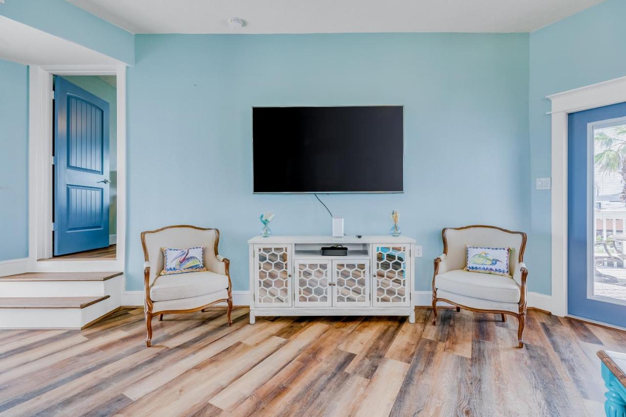Vila The Quirky Whale Surfside Beach Exteriér fotografie
