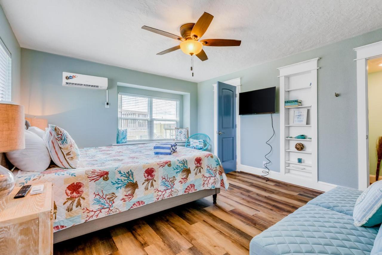 Vila The Quirky Whale Surfside Beach Exteriér fotografie